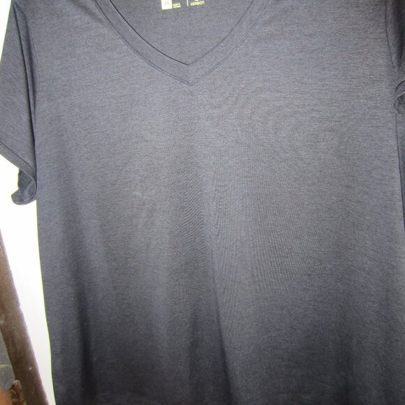 WOMEN'S SIZE 3X/XERSION/V-NECK/BLACK TOP - Picture 1 of 8